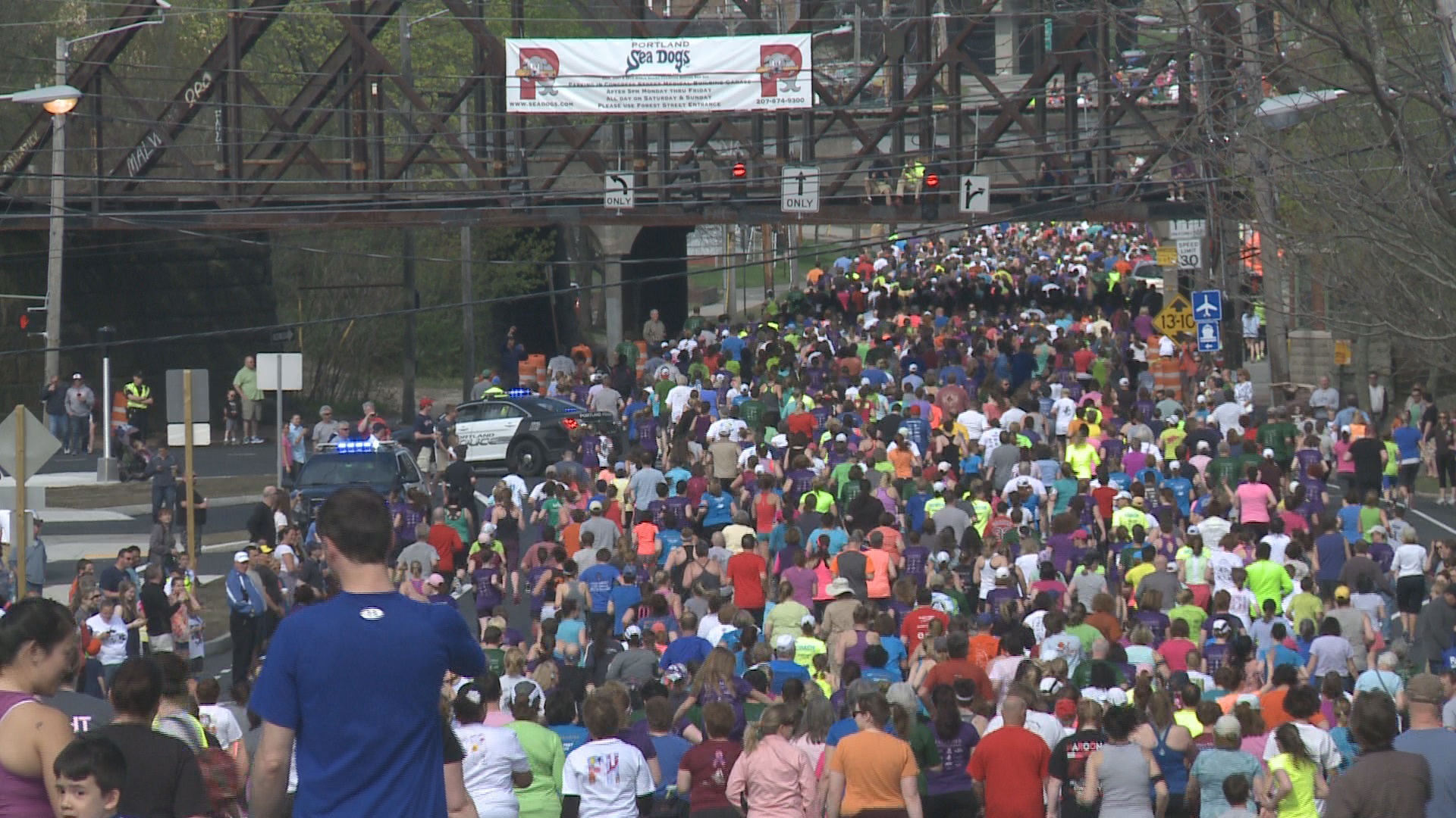 Nearly 3,000 runners take part in the Sea Dogs Mother's Day 5K