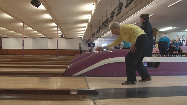 Bowling through the ages: seven ladies continue to bowl in their 90's ... - WCSH6.com