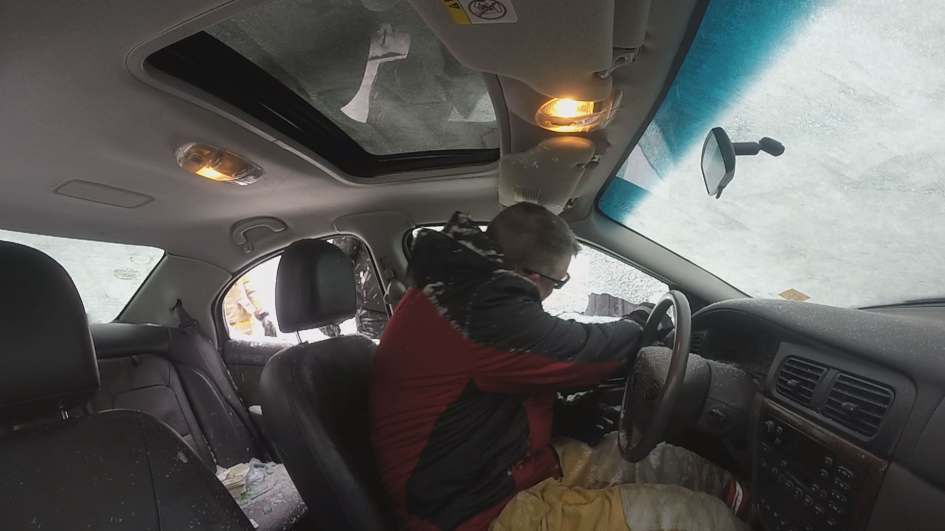 How to survive getting out of a submerged vehicle