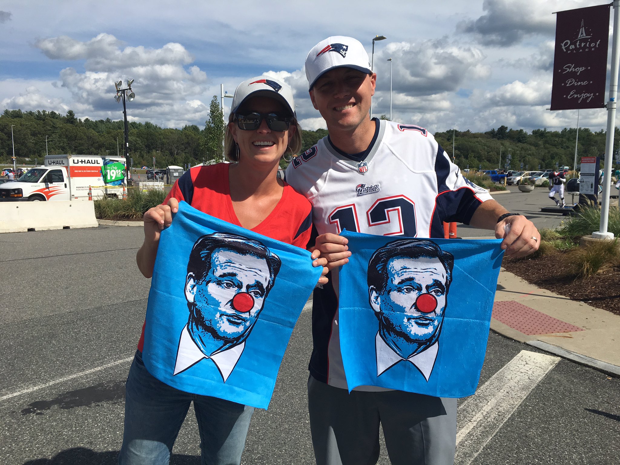 Goodell To Be Greeted by 70,000 Clown-Face Towels at Pats-Chiefs Opener -  Sports Illustrated