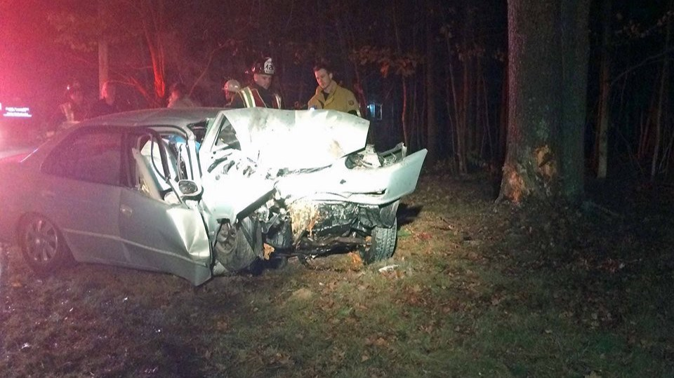 Front end crushed in fatal Buxton crash | newscentermaine.com